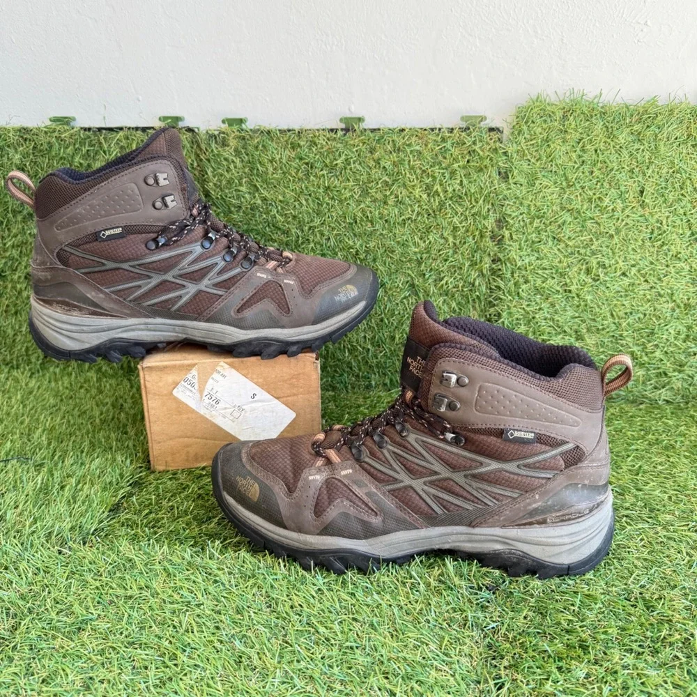 The North Face Hiking Boots Mens 10 Ultra Fastpack III Mid gore tex Waterproof